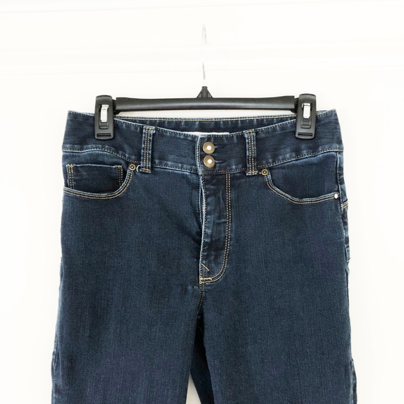 High Waisted Jeans - Picture 2 of 6